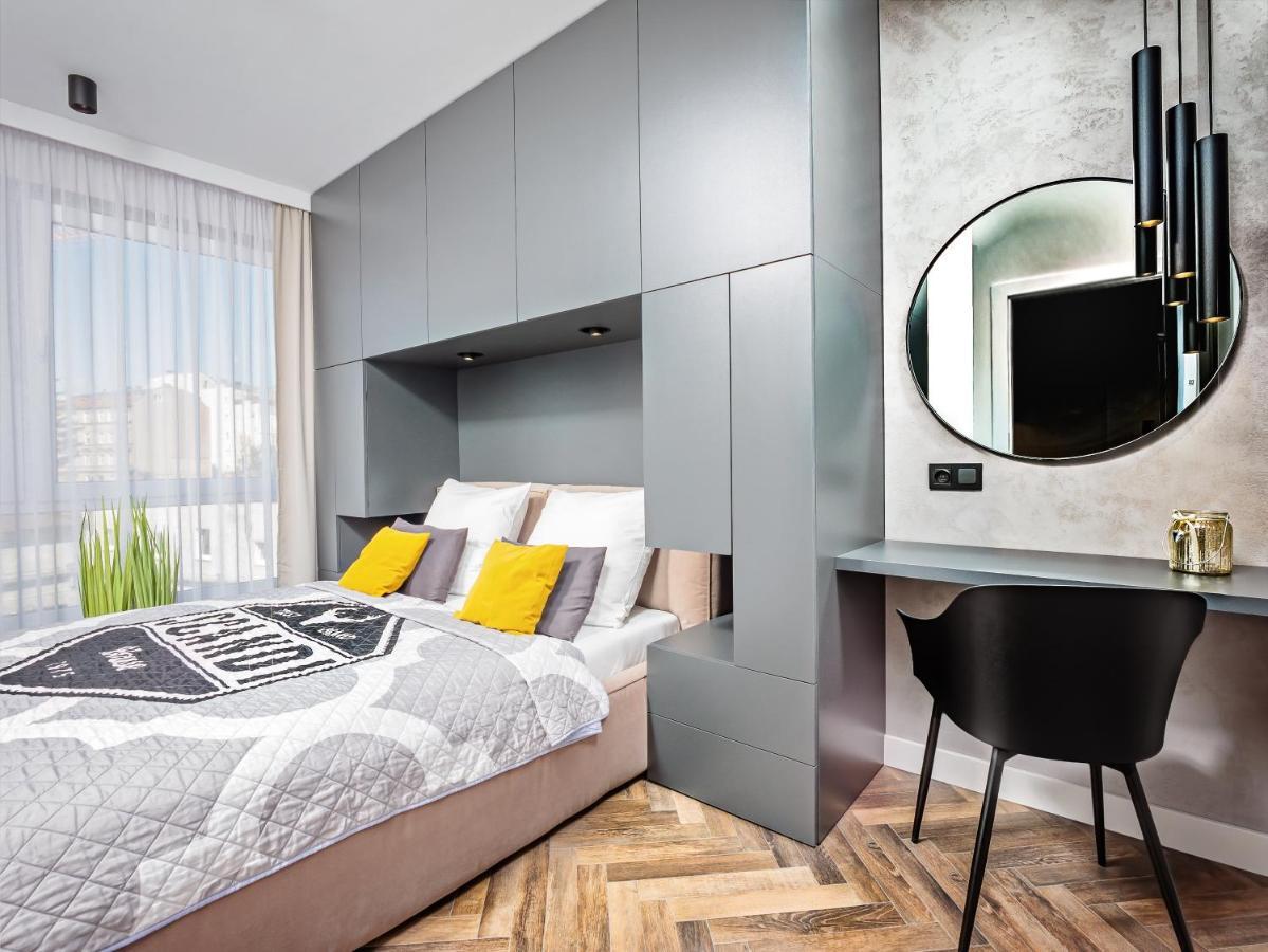 Apartamenty Homely Place Koziolki - Stary Rynek พอซนาน ภายนอก รูปภาพ
